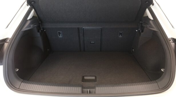 VOLKSWAGEN T-ROC TODOTERRENO 1.0 TSI 81KW ADVANCE R-LINE 110 5P VOLKSWAGEN T-ROC TODOTERRENO 1.0 TSI 81KW ADVANCE R-LINE 110 5P