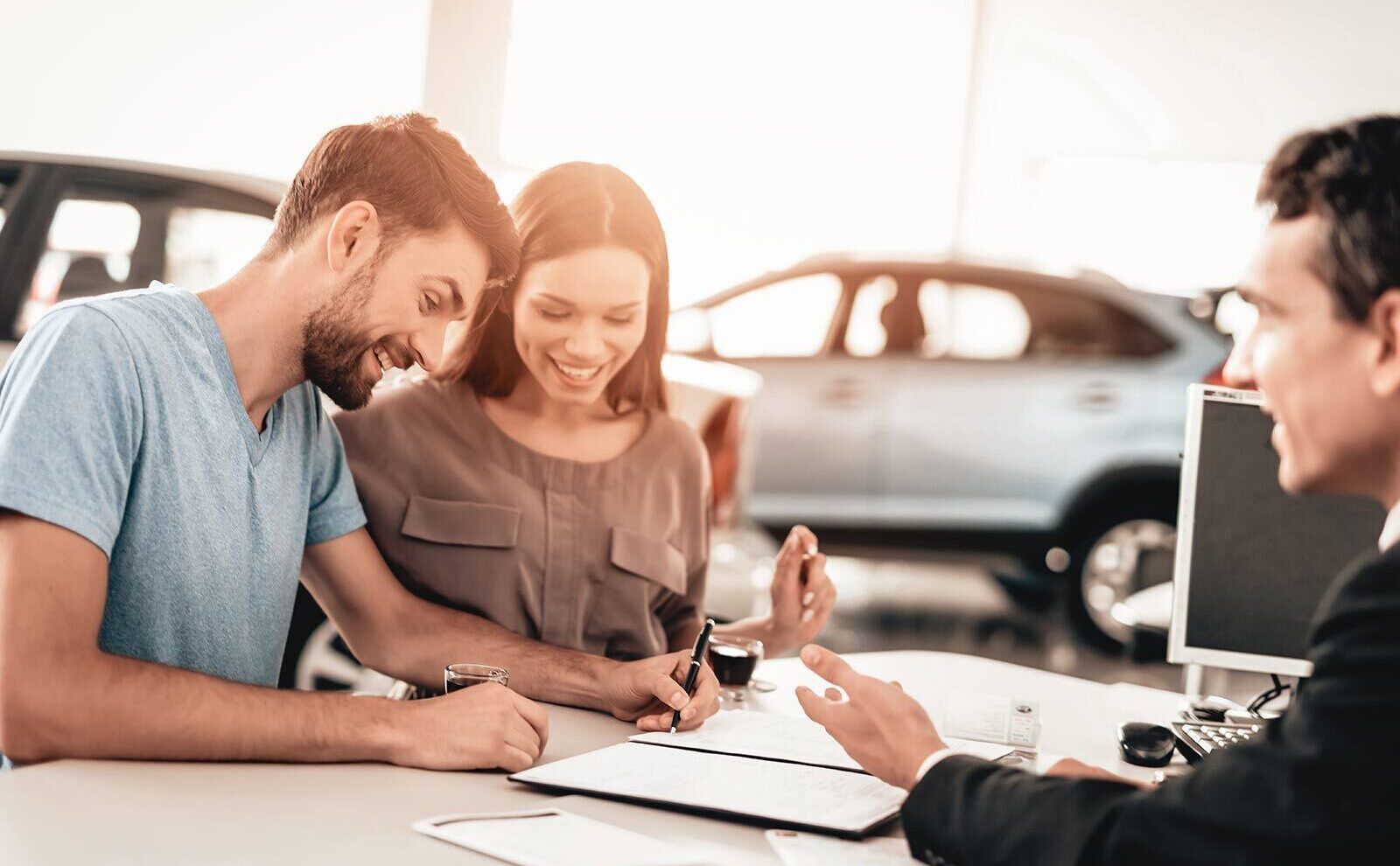 Trámites y tasas para comprar coches de segunda mano