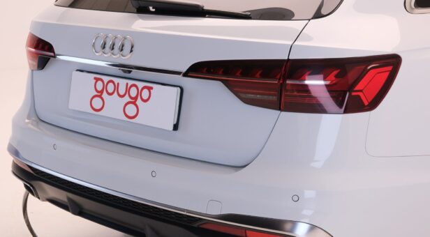 AUDI A4 FAMILIAR 2.0 30 TDI S TRONIC S LINE AVANT 136 5P