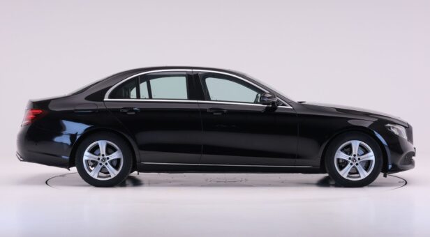 MERCEDES CLASE E E 220 D AVANGARDE 2.0 194 4P MERCEDES CLASE E E 220 D AVANGARDE 2.0 194 4P