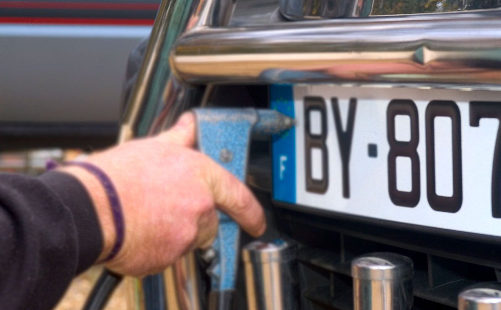¿Cómo calcular los años de un coche por la matrícula?
