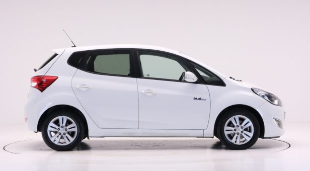 HYUNDAI IX20 MONOVOLUMEN COMPACTO 1.6 CRDI 115HP BLUEDRIVE TECNO 115 5P