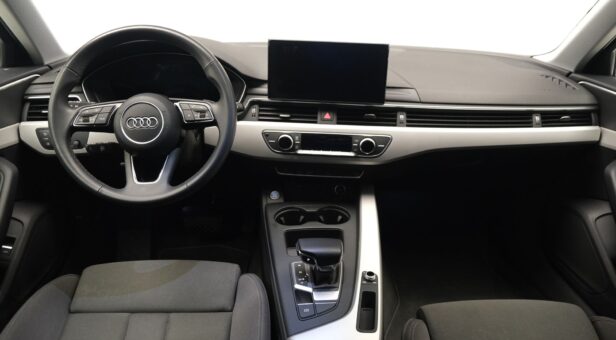 AUDI A4 FAMILIAR 2.0 30 TDI MHEV S TRON BLACK LINE AVANT 136 5P