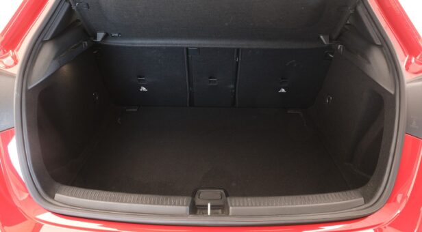 MERCEDES A-CLASS A 180 D AMG LINE MERCEDES A-CLASS A 180 D AMG LINE