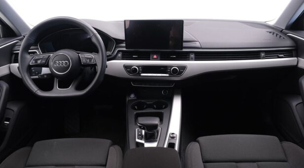 AUDI A4 FAMILIAR 2.0 35 TDI S TRONIC BLACK LINE AVANT 163 5P