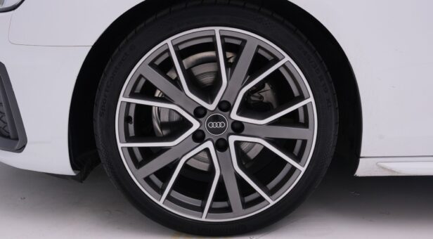 AUDI A4 FAMILIAR 2.0 35 TDI S TRONIC BLACK LINE AVANT 163 5P