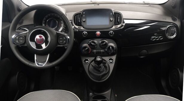 FIAT 500 BERLINA CON PORTON 1.0 HYBRID CONNECT 70 3P