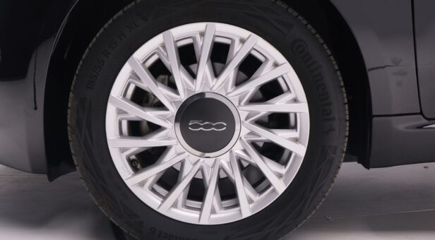 FIAT 500 BERLINA CON PORTON 1.0 HYBRID CONNECT 70 3P