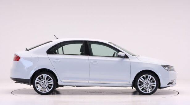 SEAT TOLEDO BERLINA CON PORTON 1.0 TSI 81KW S