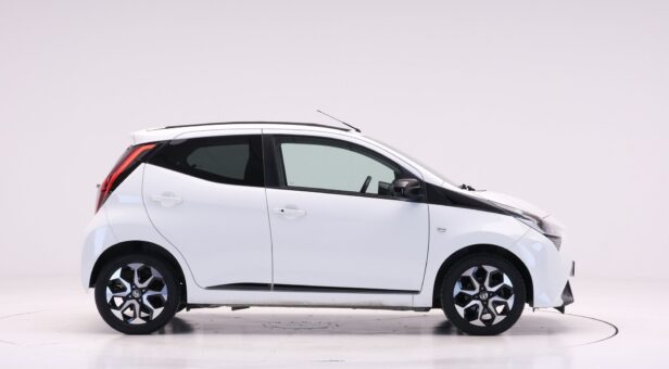 TOYOTA AYGO MINICOCHE 1.0 VVT-I X-wave 72 5P