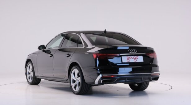 AUDI A4 SEDAN 2.0 30 TDI S TRONIC S LINE 136 4P