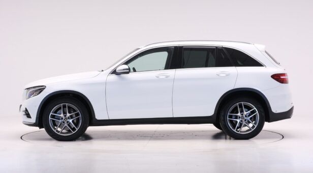 MERCEDES GLC-CLASS GLC 220 D 4MATIC AMG LINE MERCEDES GLC-CLASS GLC 220 D 4MATIC AMG LINE