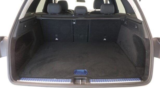 MERCEDES GLC-CLASS GLC 220 D 4MATIC AMG LINE MERCEDES GLC-CLASS GLC 220 D 4MATIC AMG LINE