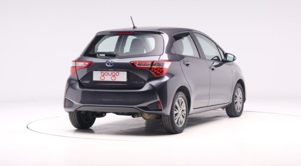 TOYOTA YARIS BERLINA CON PORTON 1.5 DUAL VVT-IE ACTIVE 111 5P