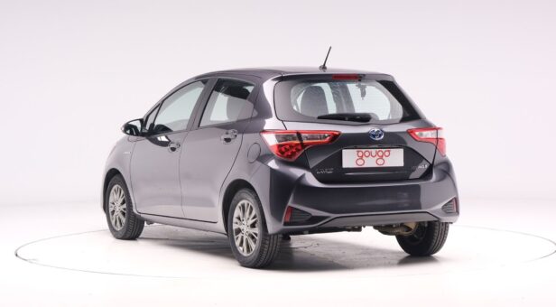 TOYOTA YARIS BERLINA CON PORTON 1.5 DUAL VVT-IE ACTIVE 111 5P