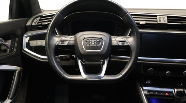 AUDI Q3 TODOTERRENO 2.0 35 TDI S TRONIC BLACK LINE 150 5P