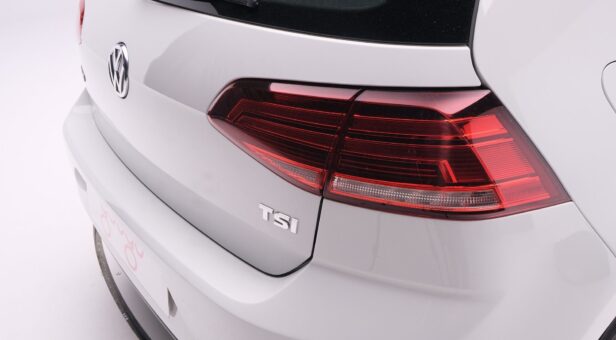 VOLKSWAGEN GOLF EDITION 1.0 TSI BMT 81 KW (110 CV) 6 VEL.