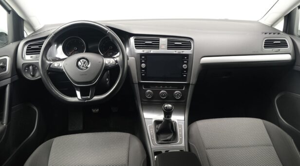 VOLKSWAGEN GOLF EDITION 1.0 TSI BMT 81 KW (110 CV) 6 VEL.