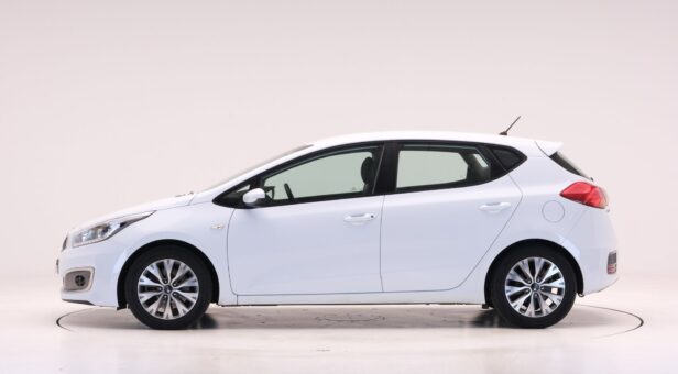 KIA CEED BERLINA CON PORTON 1.4 CVVT TECH 100 5P