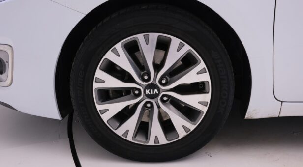 KIA CEED BERLINA CON PORTON 1.4 CVVT TECH 100 5P
