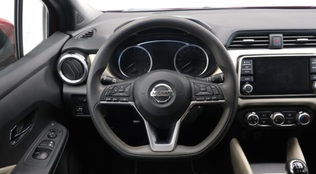 NISSAN MICRA BERLINA CON PORTON 1.4 ACENTA 88 5P NISSAN MICRA BERLINA CON PORTON 1.4 ACENTA 88 5P