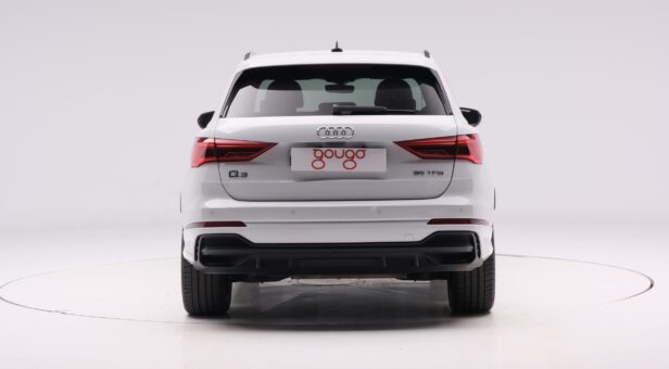 AUDI Q3 TODOTERRENO 1.5 35 TFSI S TRONIC BLACK LINE 150 5P