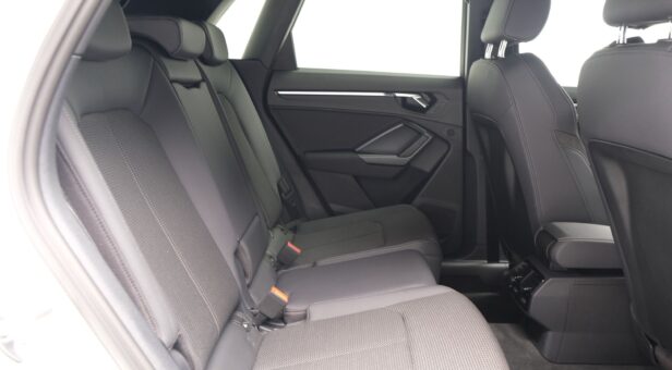 AUDI Q3 TODOTERRENO 1.5 35 TFSI S TRONIC BLACK LINE 150 5P