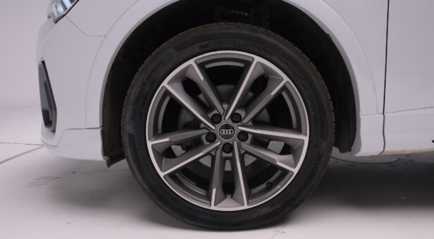 AUDI Q3 TODOTERRENO 1.5 35 TFSI S TRONIC BLACK LINE 150 5P