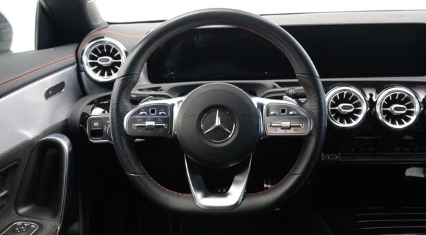 MERCEDES CLA SEDAN 2.0 CLA 200 D DCT 150 4P