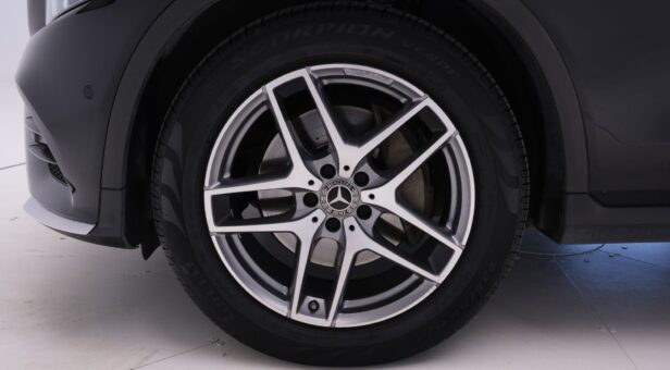 MERCEDES GLC-CLASS GLC 220 D MERCEDES GLC-CLASS GLC 220 D