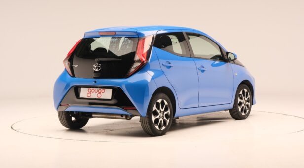 TOYOTA AYGO MINICOCHE 1.0 VVT-I X-PLAY 72 5P