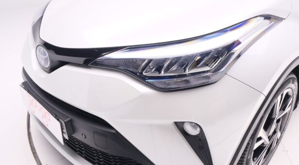 TOYOTA C-HR BERLINA CON PORTON 1.8 VVT-I HYBRID ADVANCE AUTO 122 5P TOYOTA C-HR BERLINA CON PORTON 1.8 VVT-I HYBRID ADVANCE AUTO 122 5P
