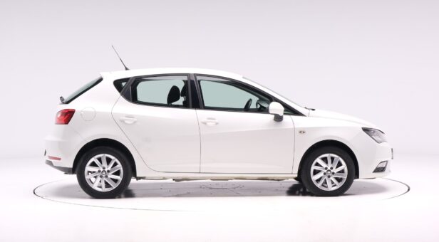 SEAT IBIZA 1.6 TDI 90 STYLE ITECH 30 ANIVERSARIO