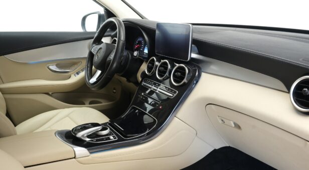 MERCEDES GLC-CLASS TODOTERRENO 2.1 GLC 220 D 4MATIC AUTO 170 5P MERCEDES GLC-CLASS TODOTERRENO 2.1 GLC 220 D 4MATIC AUTO 170 5P