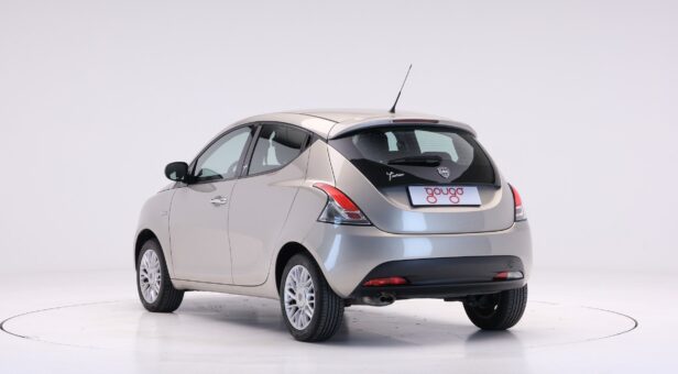 LANCIA YPSILON BERLINA CON PORTON 1.2 GOLD EVO II 69 5P