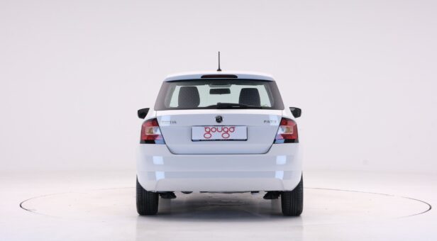 SKODA FABIA BERLINA CON PORTON 1.0 MPI 55KW BUSINESS 75 5P