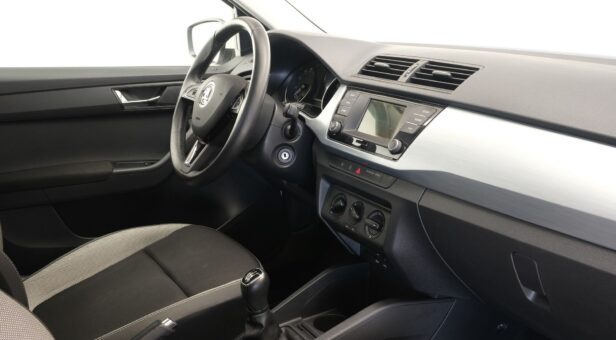SKODA FABIA BERLINA CON PORTON 1.0 MPI 55KW BUSINESS 75 5P