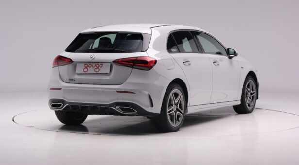 MERCEDES A-CLASS A 250 e compacto MERCEDES A-CLASS A 250 e compacto