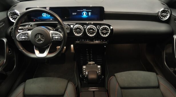 MERCEDES A-CLASS A 250 e compacto MERCEDES A-CLASS A 250 e compacto