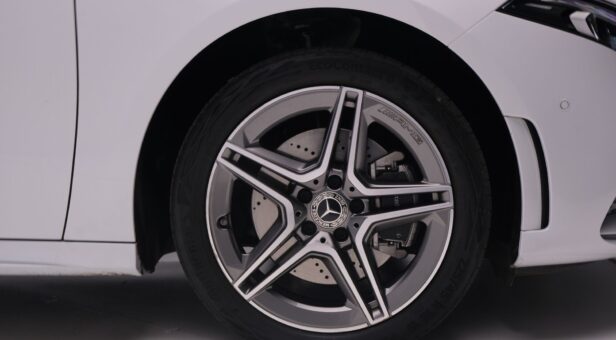 MERCEDES A-CLASS A 250 e compacto MERCEDES A-CLASS A 250 e compacto