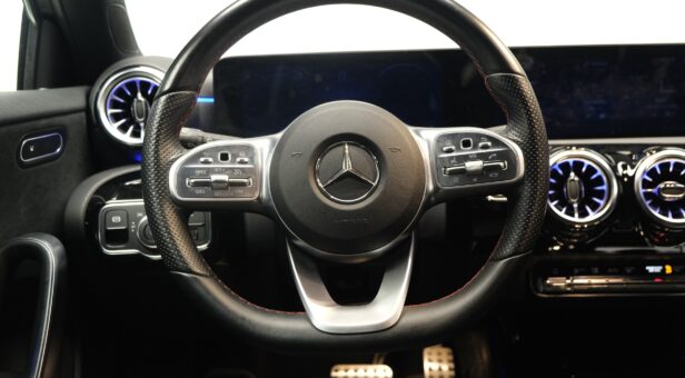 MERCEDES A-CLASS A 250 e MERCEDES A-CLASS A 250 e