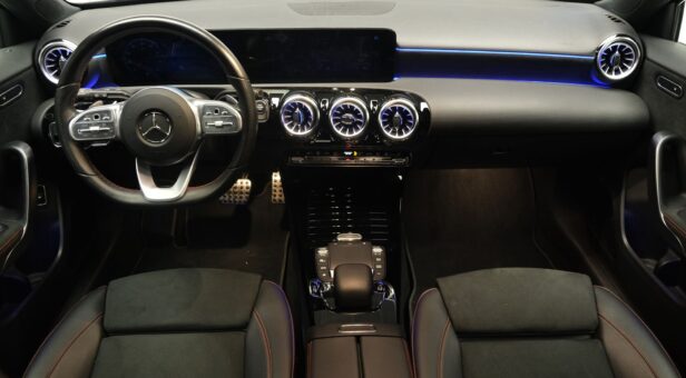 MERCEDES A-CLASS A 250 e MERCEDES A-CLASS A 250 e