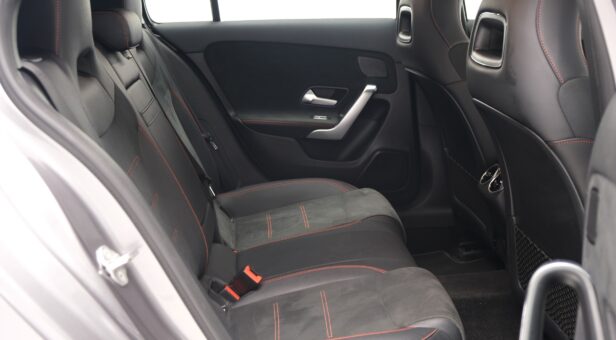 MERCEDES A-CLASS A 250 e MERCEDES A-CLASS A 250 e