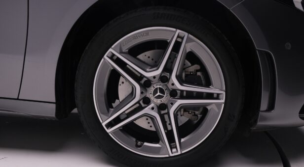 MERCEDES A-CLASS A 250 e MERCEDES A-CLASS A 250 e