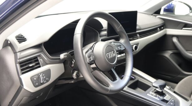 AUDI SEDAN 2.0 30 TDI S TRONIC ADVANCED 136 4P AUDI SEDAN 2.0 30 TDI S TRONIC ADVANCED 136 4P