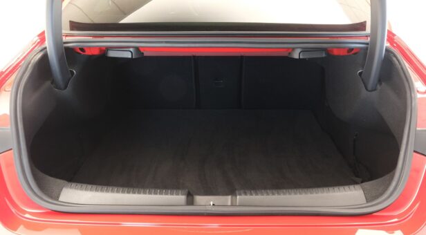 MERCEDES CLA -CLASS SEDAN 2.0 CLA 200 D DCT 150 4P MERCEDES CLA -CLASS SEDAN 2.0 CLA 200 D DCT 150 4P