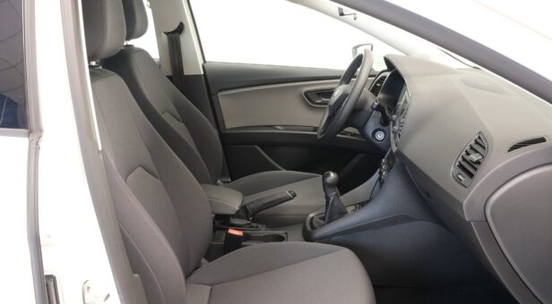 SEAT LEON 1.6 TDI 115 cv REFERENCE