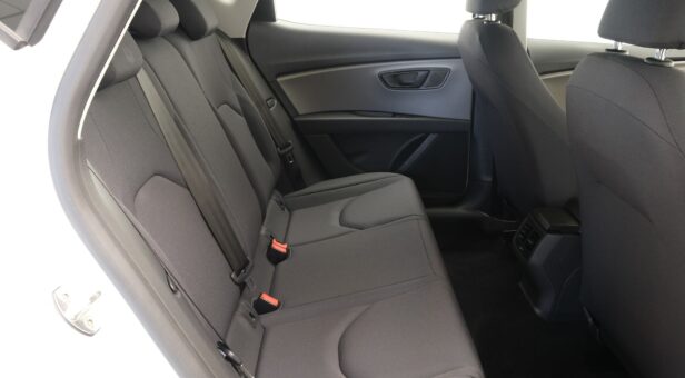 SEAT LEON 1.6 TDI 115 cv REFERENCE