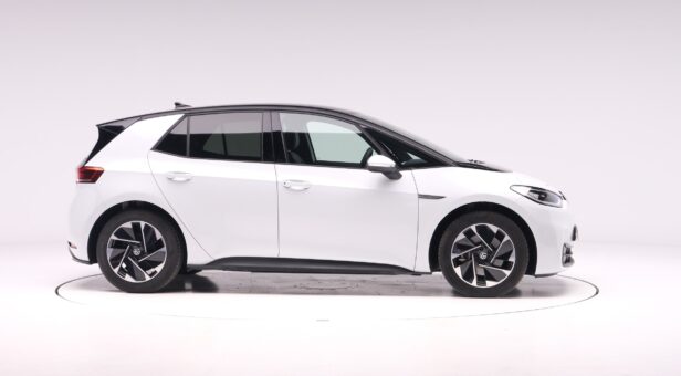 VOLKSWAGEN ID.3 BERLINA CON PORTON BEV 62KWH 107KW LIFE AUTO 146 5P