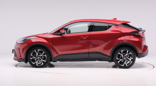 TOYOTA C-HR BERLINA CON PORTON 1.8 VVT-I HYBRID ADVANCE AUTO 122 5P TOYOTA C-HR BERLINA CON PORTON 1.8 VVT-I HYBRID ADVANCE AUTO 122 5P